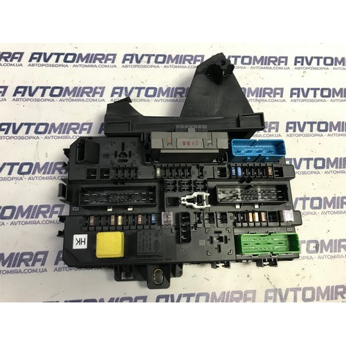 Блок запобіжників Opel Astra H 2004-2010 13115937 